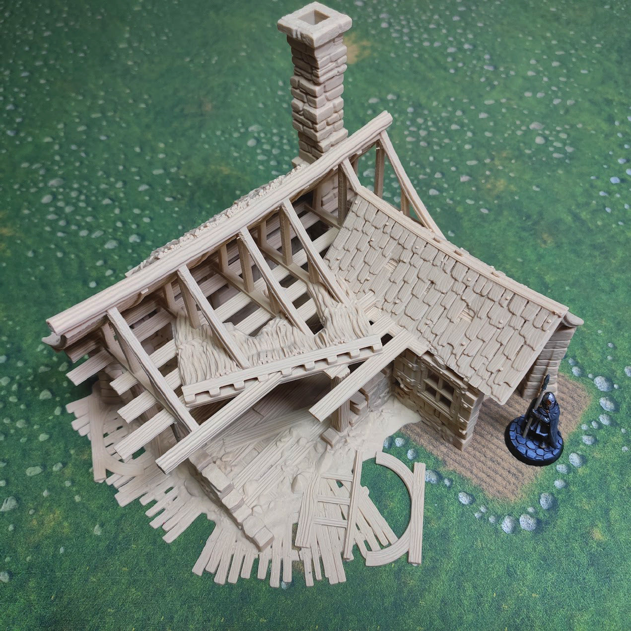Medieval Town scenery building - House in Ruins - PLA for Oldworld, Dungeon & Dragons, Frostgrave, Fantasy battle, skirmish wargame