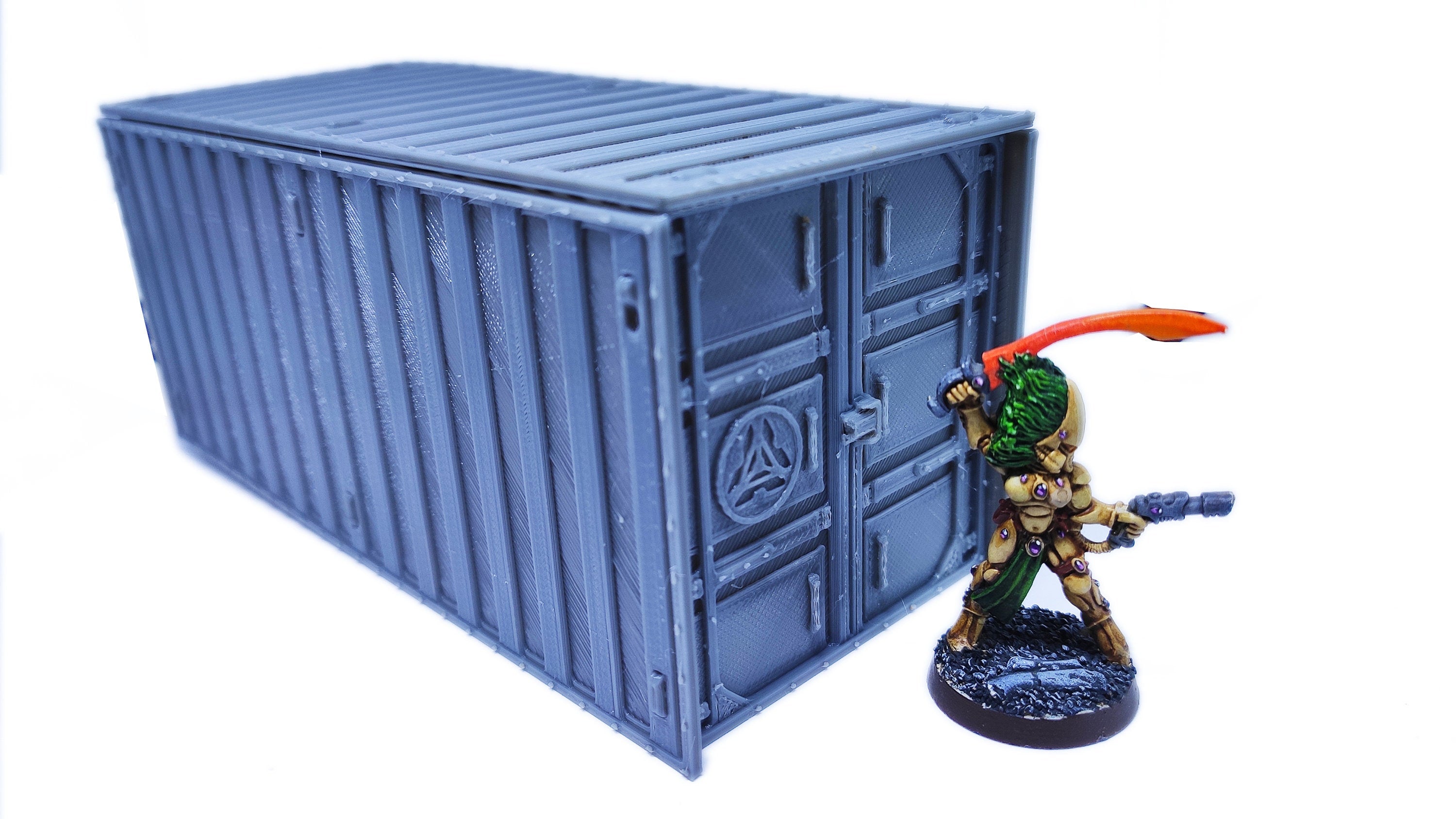 Conteneur civil 6,25x6,25x15cm utilisable pour warmachine, infinity, zombicide, scifi wargame...