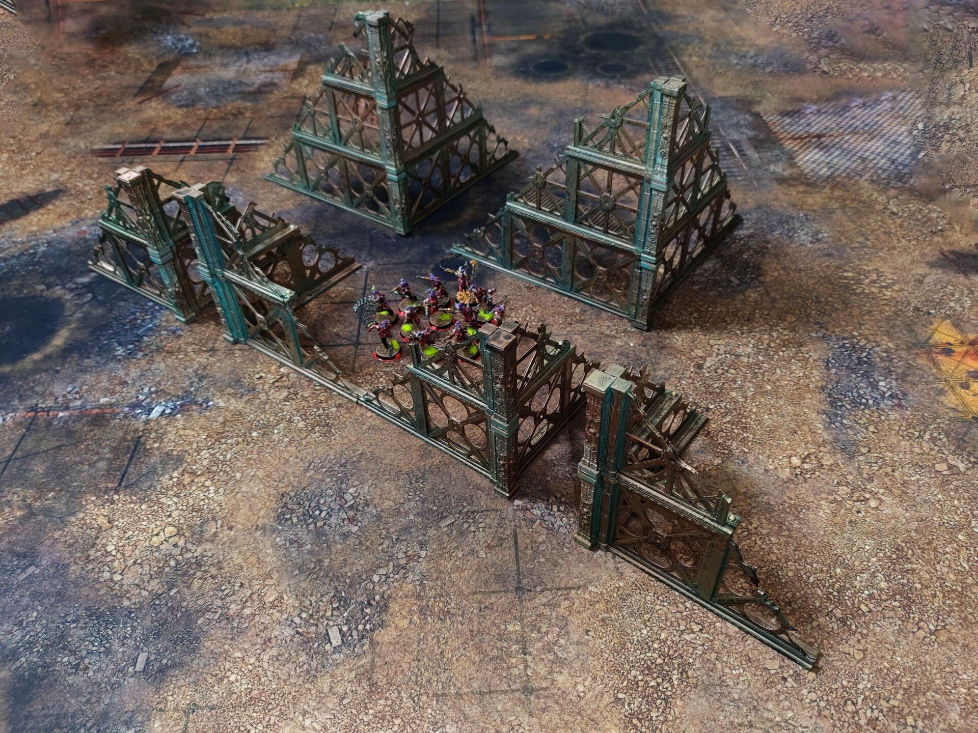 Bâtiment militaire utilisable pour warmachine, infinity, scifi wargame...